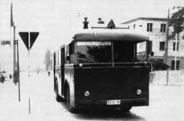   03(II)   KEO 1 (Kriegseinheitsbus Normgröße 1)    –    1954 .