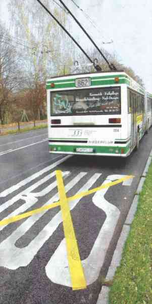 Streit um Wiedereröffnung der Busspur