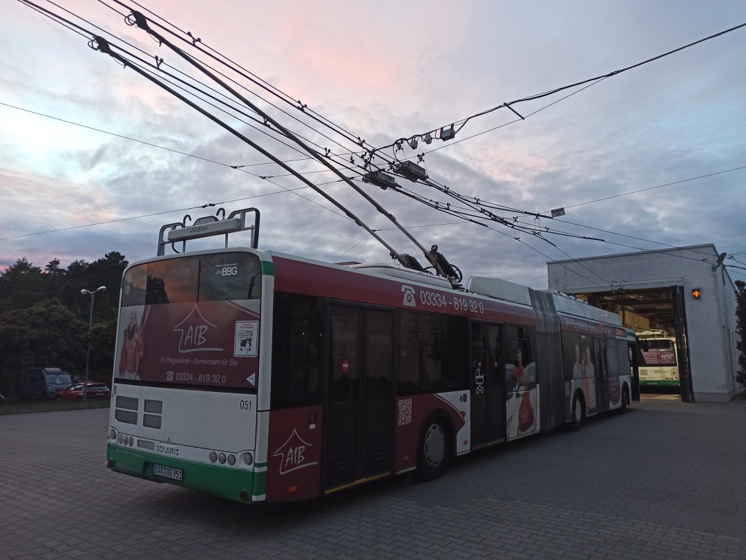 Articulated trolleybus no. 051 of the Polish type Solaris Trollino 18 III Cegelec AC