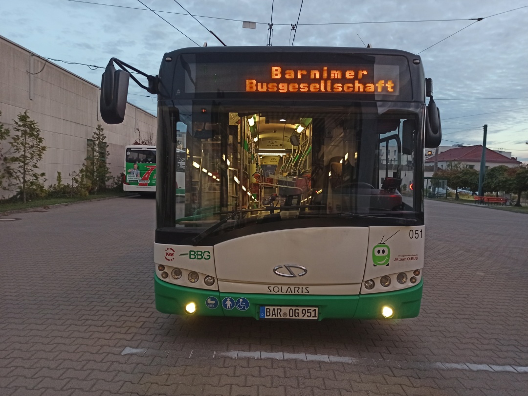 Articulated trolleybus no. 051 of the Polish type Solaris Trollino 18 III Cegelec AC