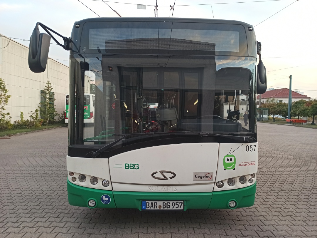 Articulated trolleybus no. 057 of the Polish type Solaris Trollino 18 III Cegelec AC