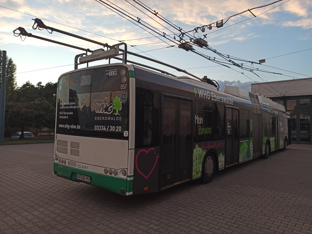 Articulated trolleybus no. 057 of the Polish type Solaris Trollino 18 III Cegelec AC