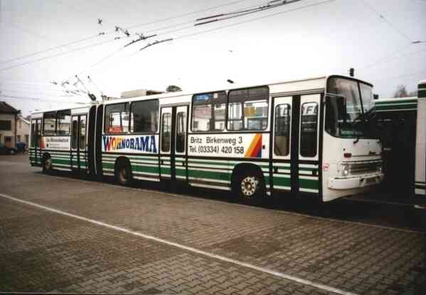 Gelenkobus Nr. 022 vom ungarischen Typ Ikarus 280.93 mit neuer Lackierung in den BBG-Farben (verkauft)