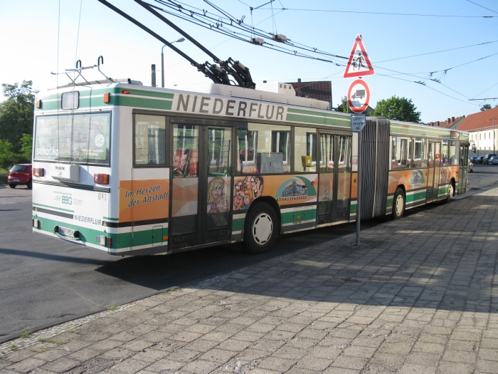 Gelenkobus Nr. 030 vom österreichischen Typ ÖAF Gräf & Stift NGE 152 M17